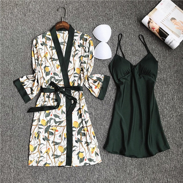 2020 Spring Autumn Women Silk Pajamas Sets With Chest Pads Flower Print Pijama Sleepwear 4 Pieces Spaghetti Strap Satin Pyjamas